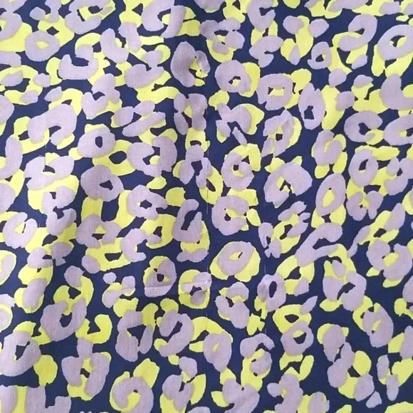 Banana Republic leopard Women's Tank-top - Picture 3 of 5